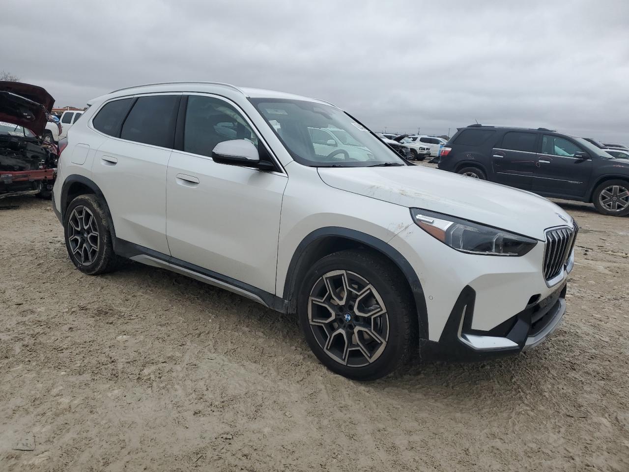 2024 BMW X1 - Image 4