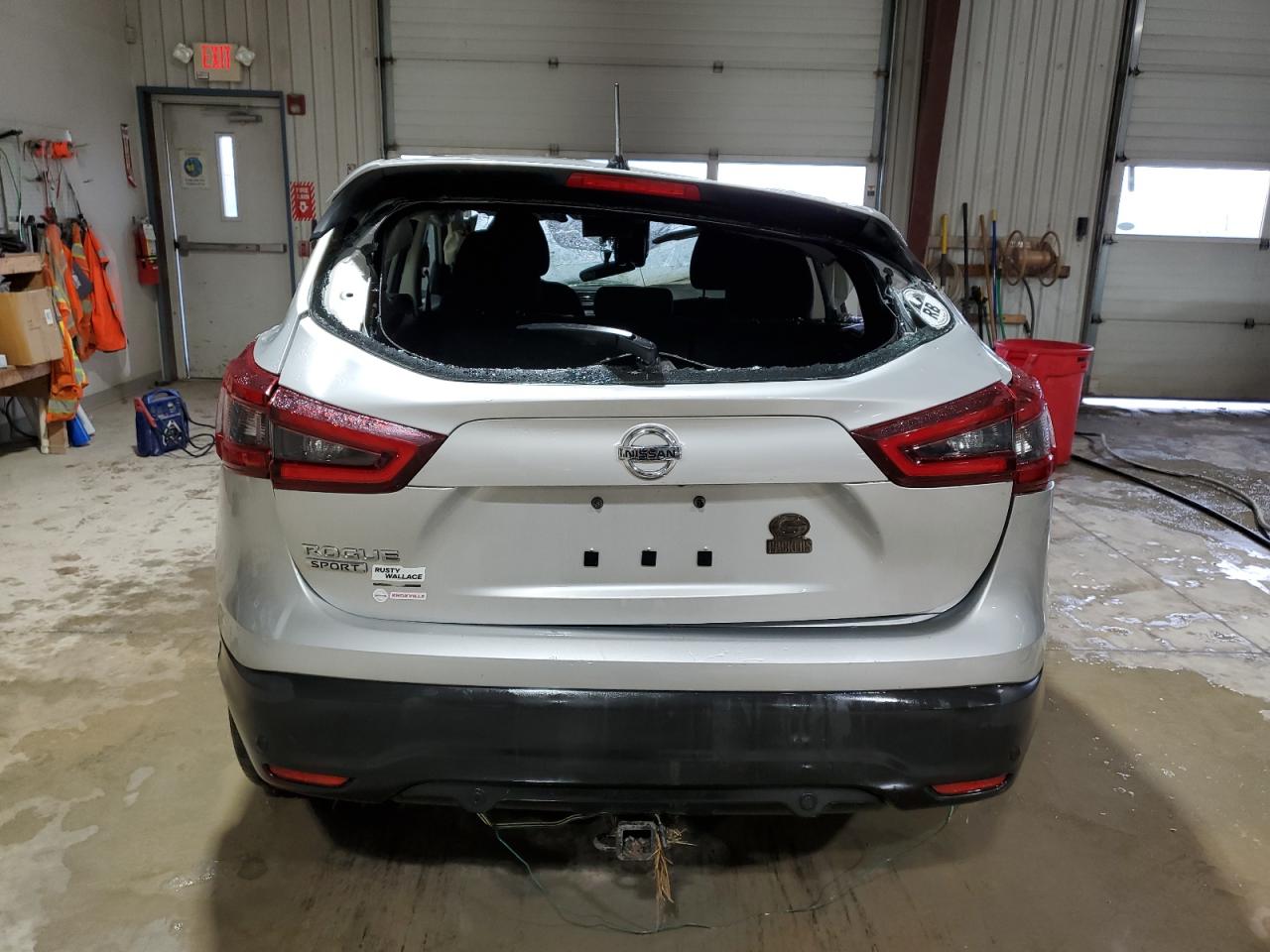 2020 Nissan Rogue - Image 6