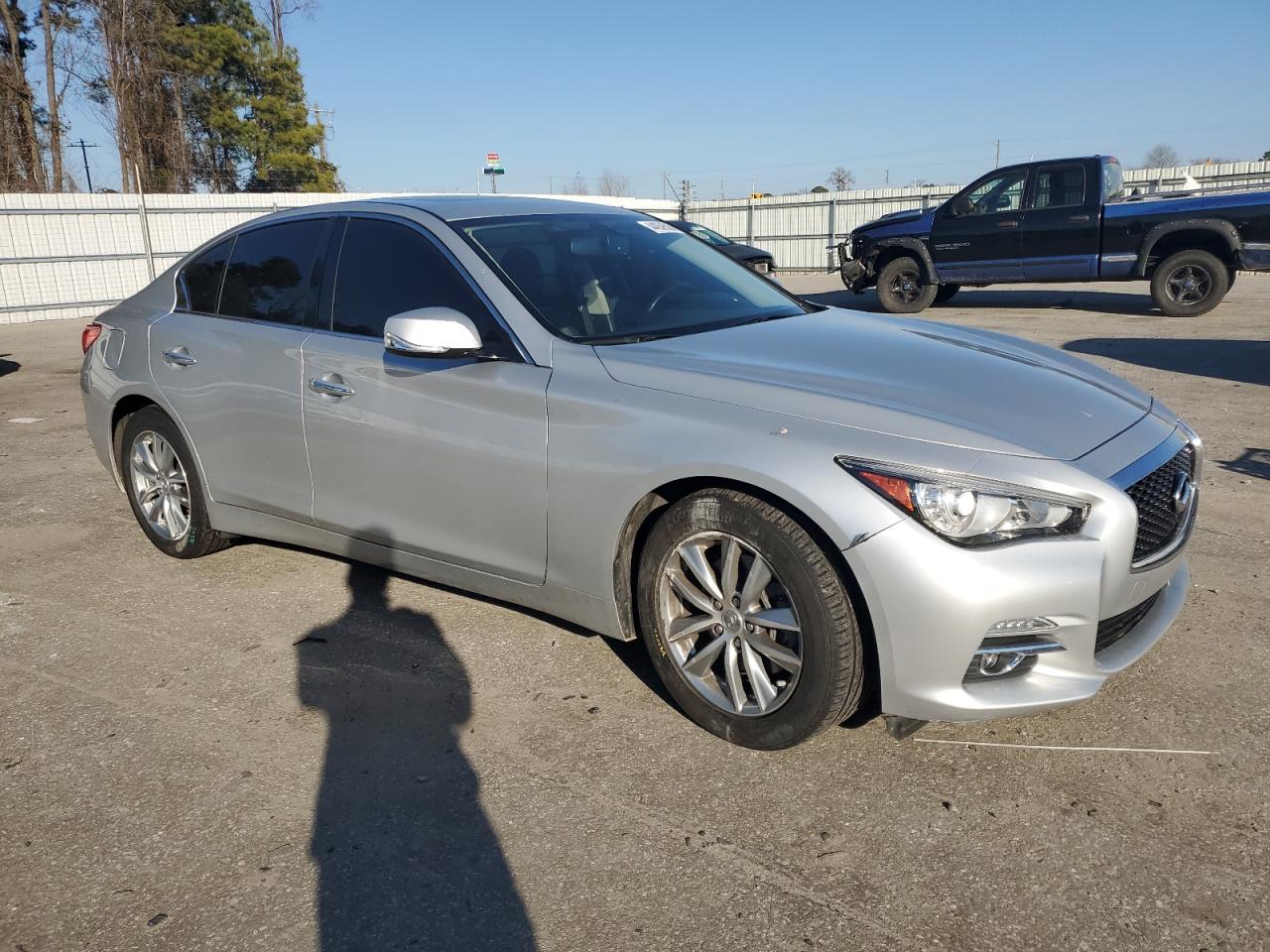2016 Infiniti Q50 - Image 4