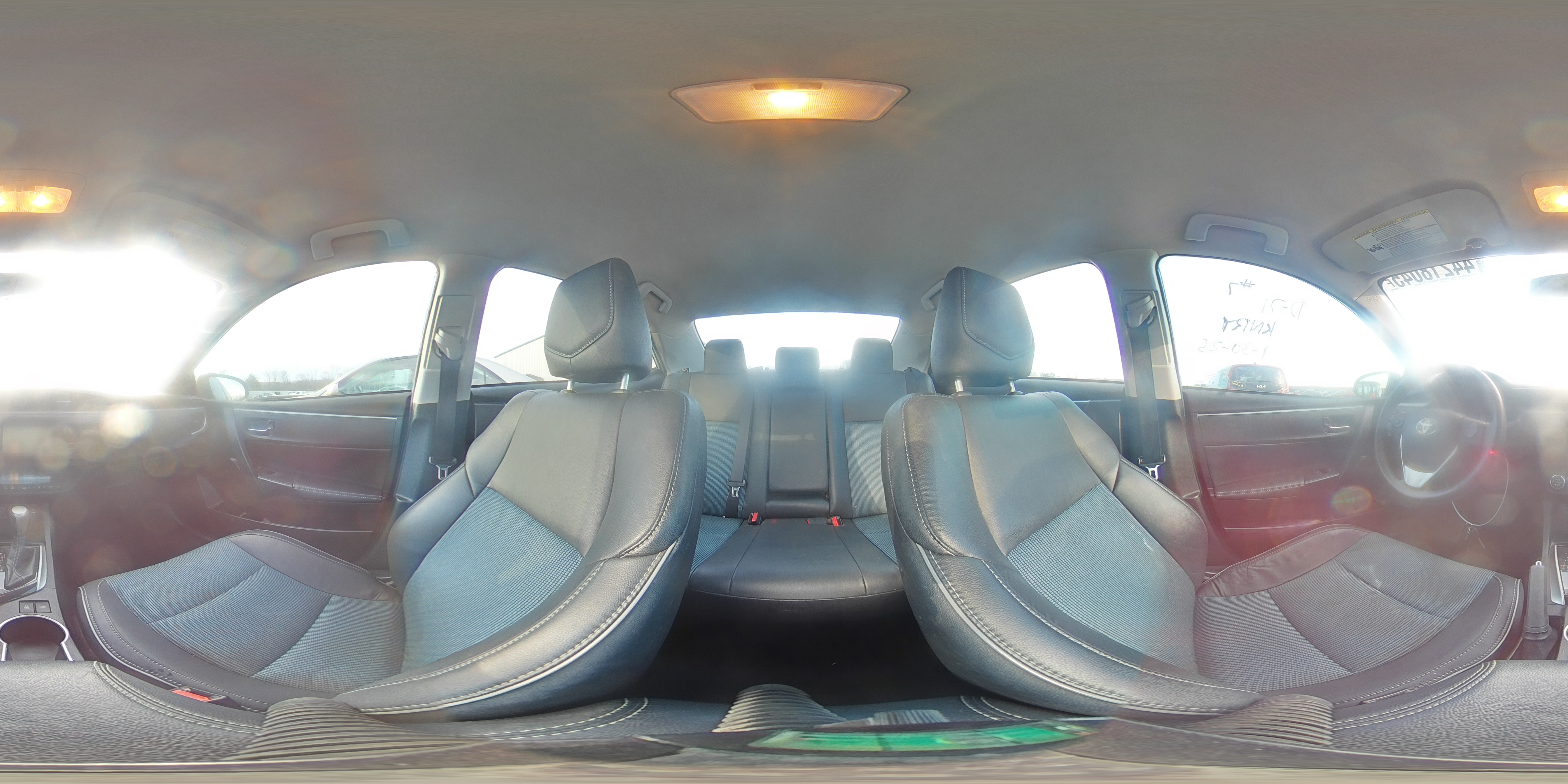 2015 Toyota Corolla - Image 13