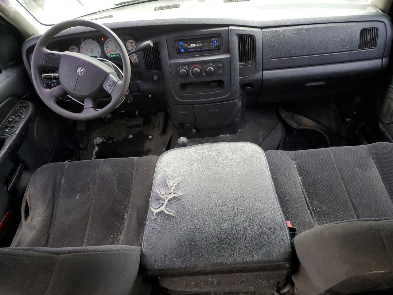 2004 Dodge RAM - Image 8