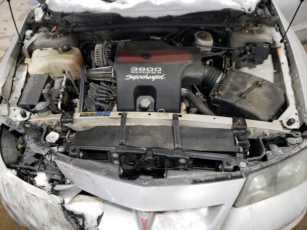 2002 Pontiac Bonneville - Image 11
