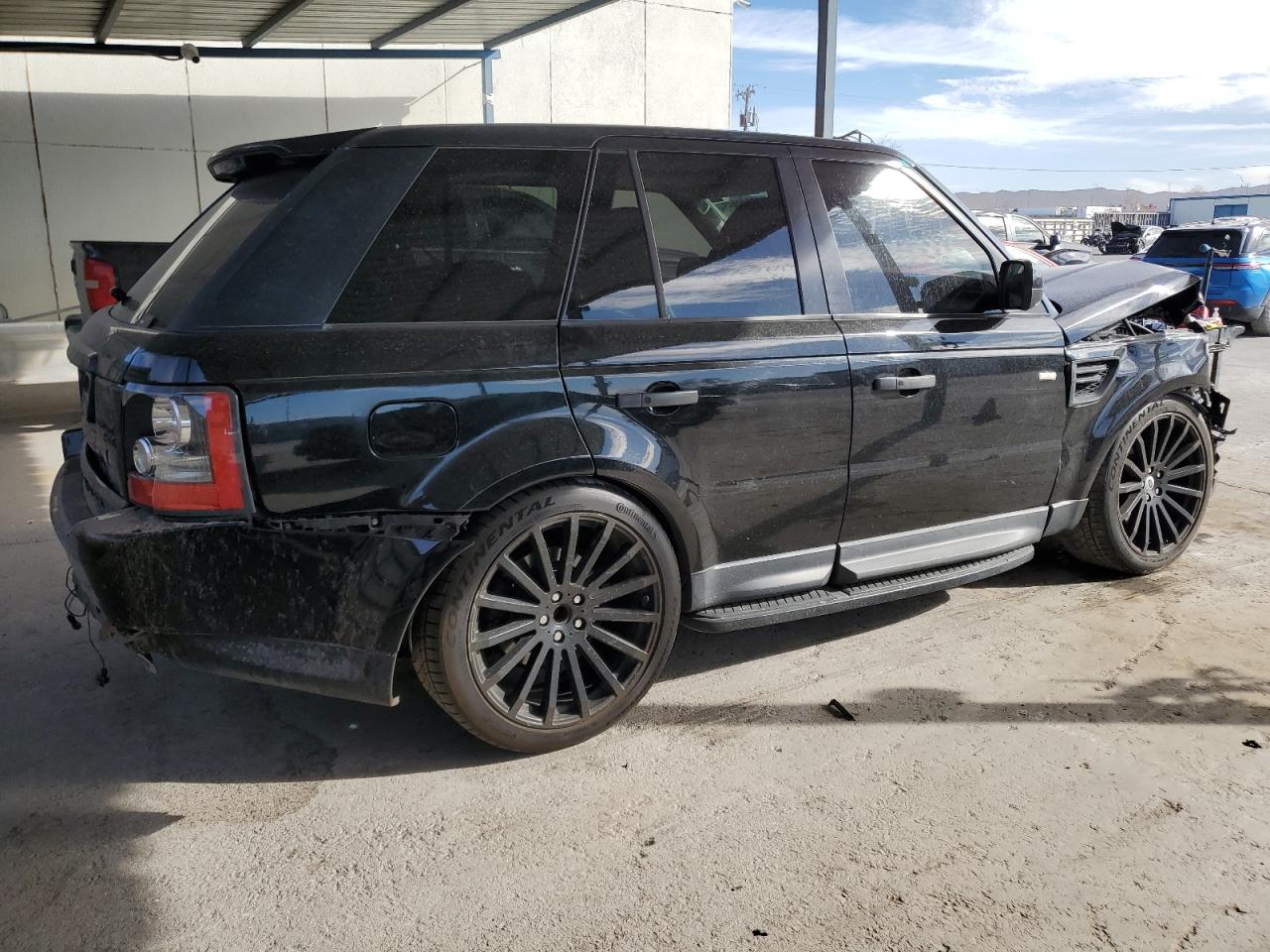 2010 Land Rover Range Rover - Image 3