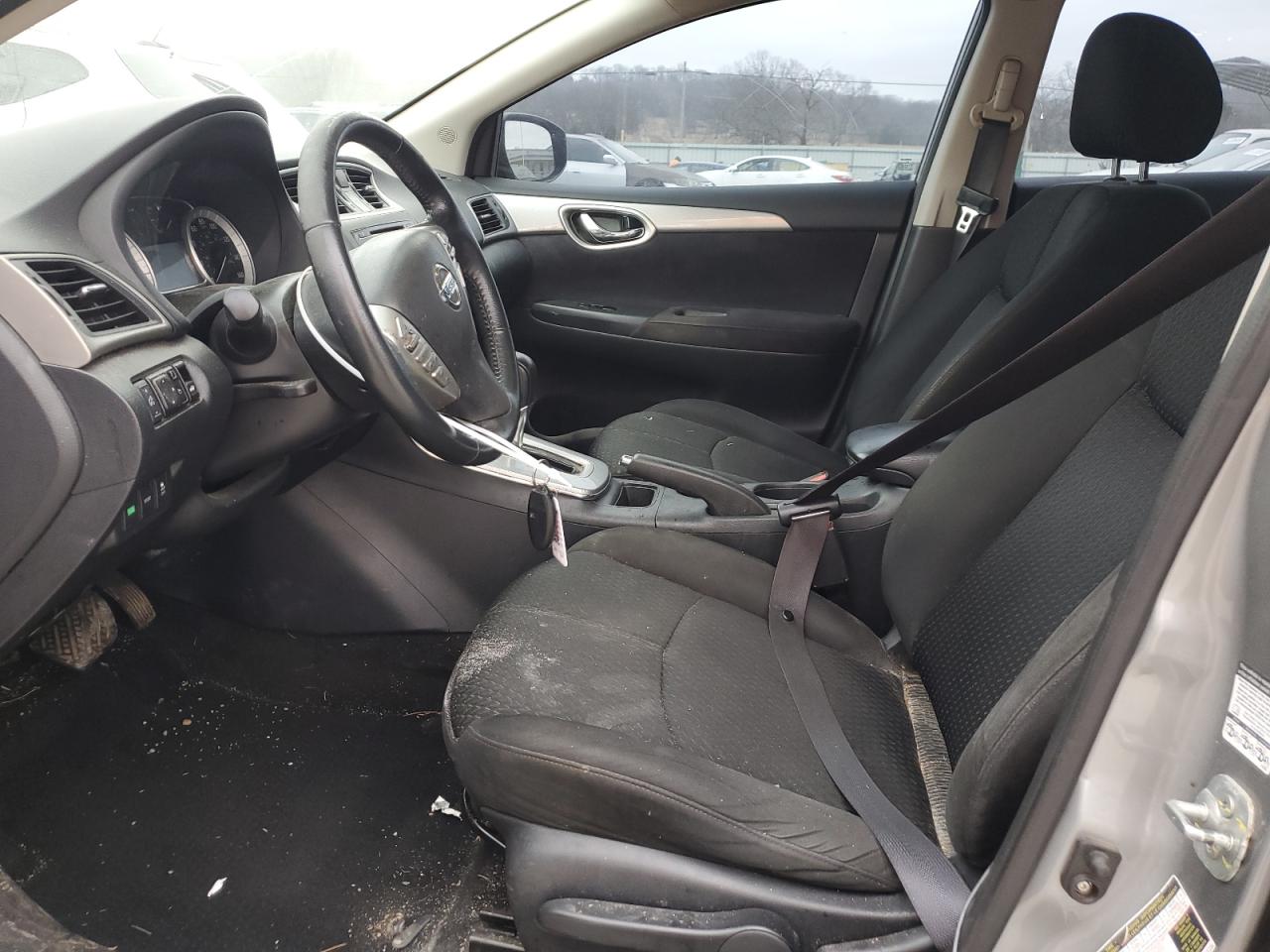 2014 Nissan Sentra - Image 7