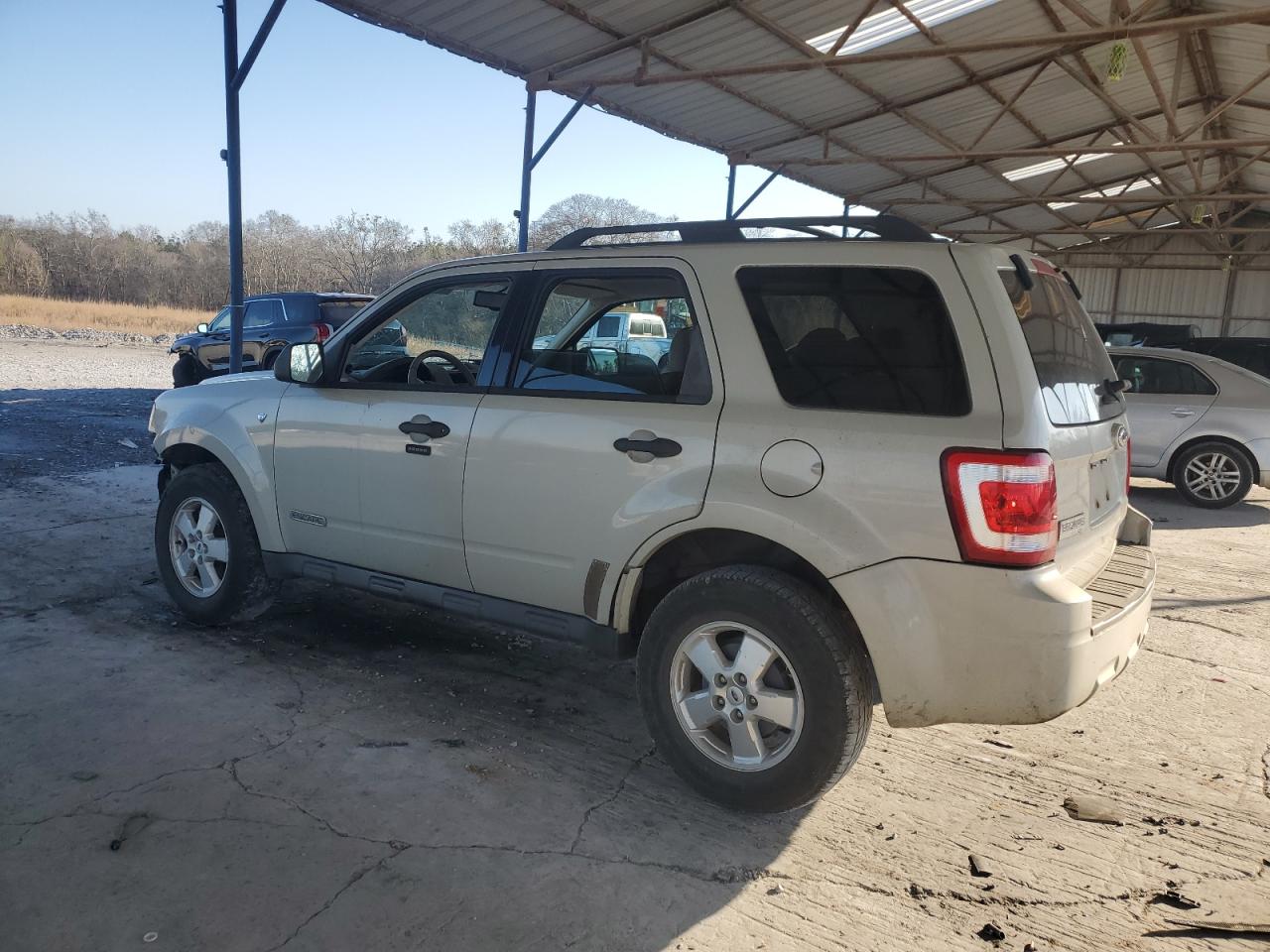 2008 Ford Escape - Image 2