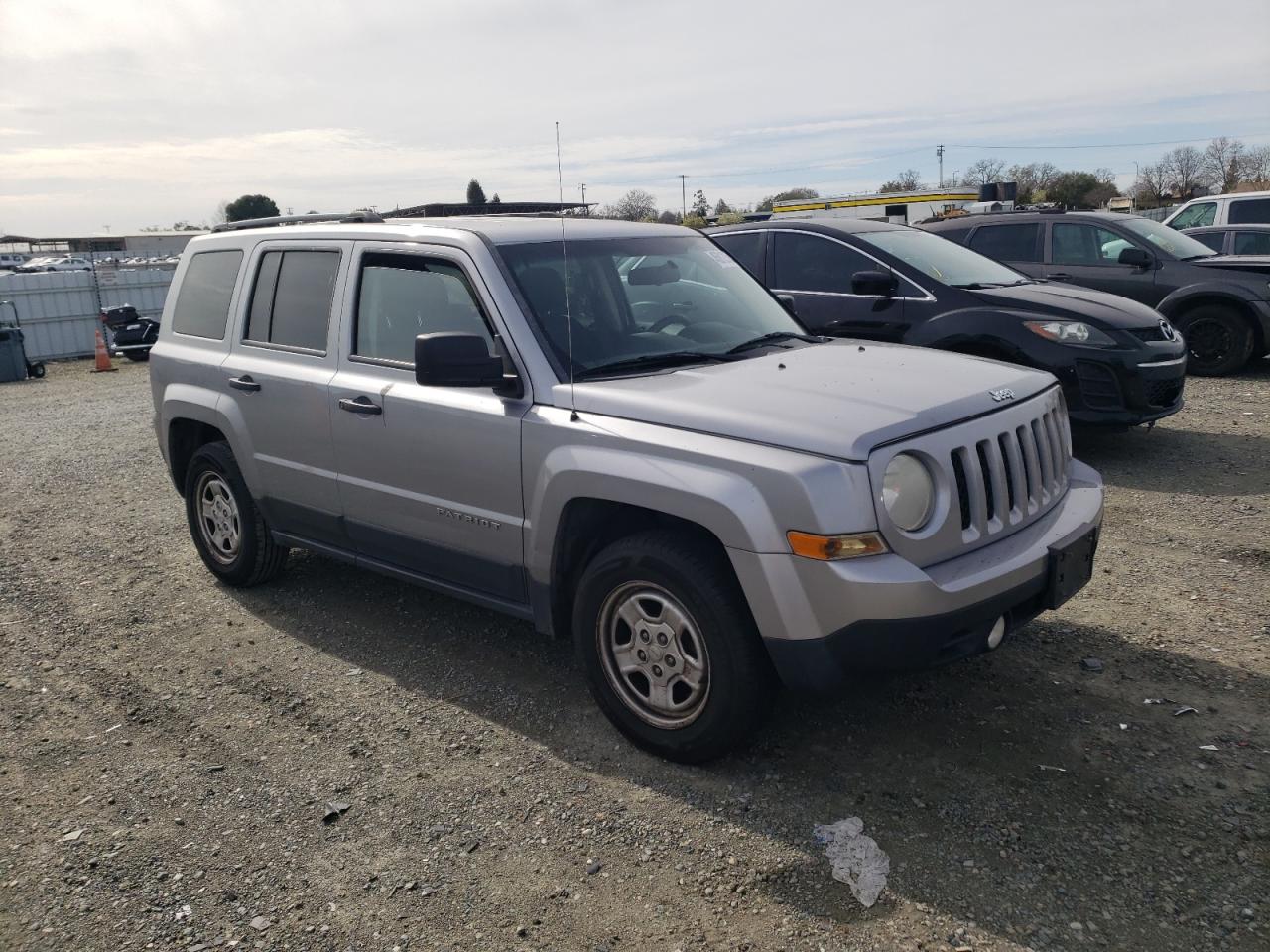 2014 Jeep Liberty (Patriot) - Image 4