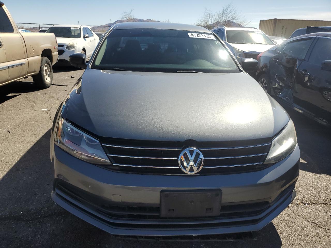 2016 Volkswagen Jetta - Image 5