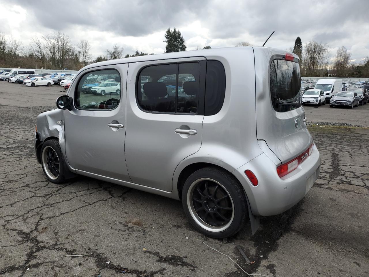 2009 Nissan Cube - Image 2