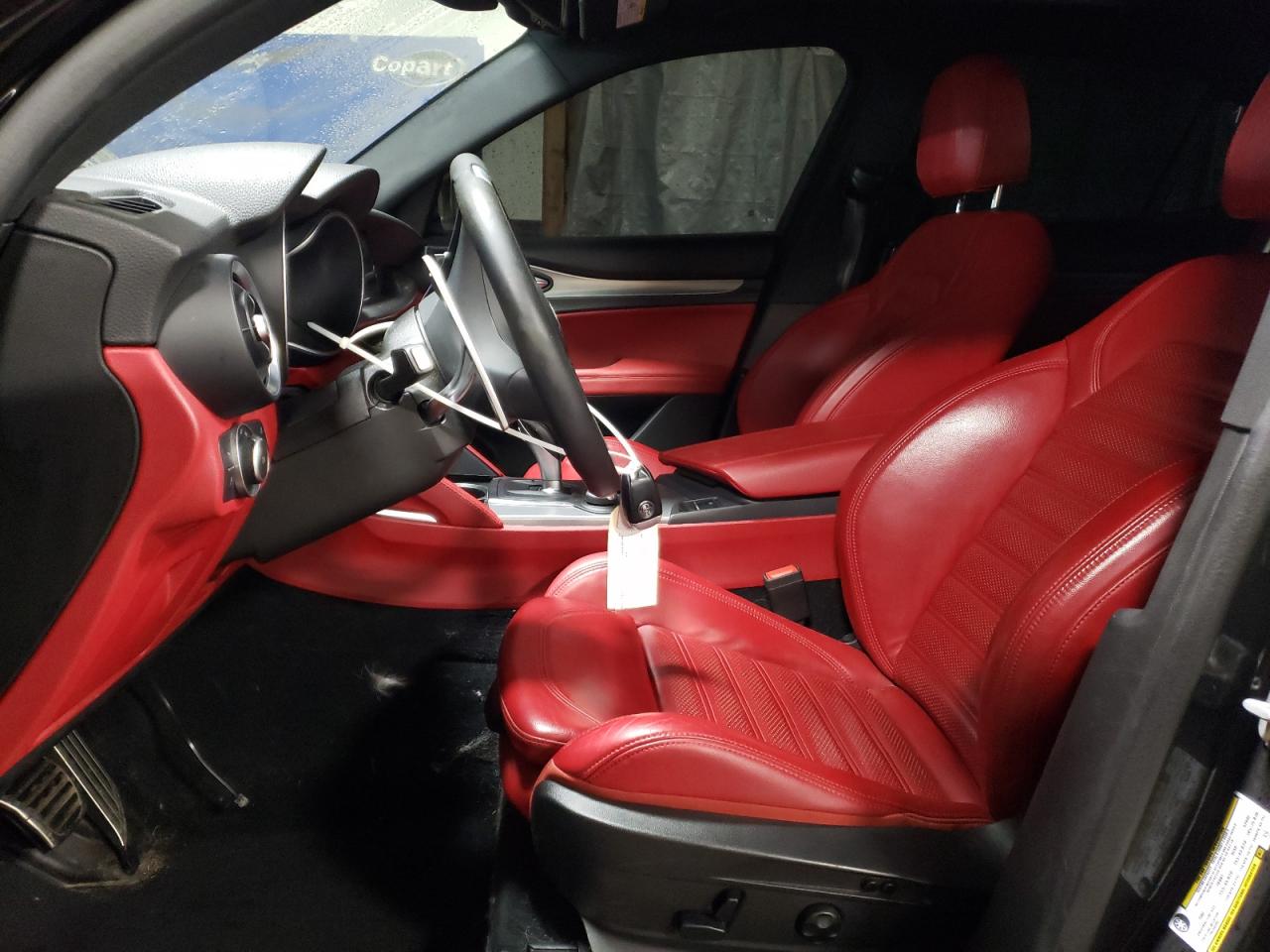 2019 Alfa Romeo Stelvio - Image 7