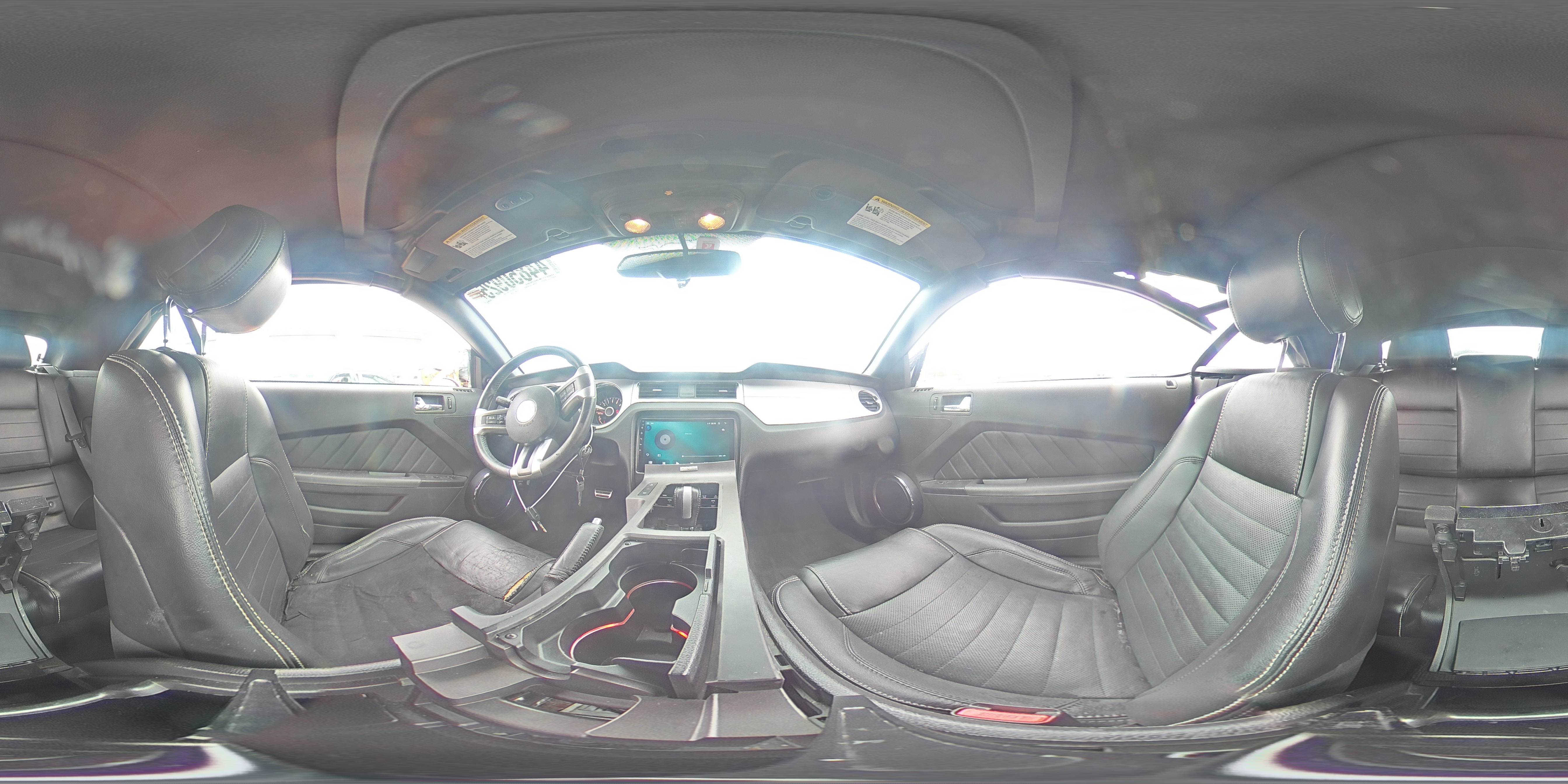 2014 Ford Mustang - Image 15