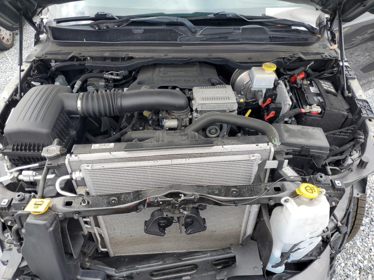 2021 RAM 1500 - Image 11