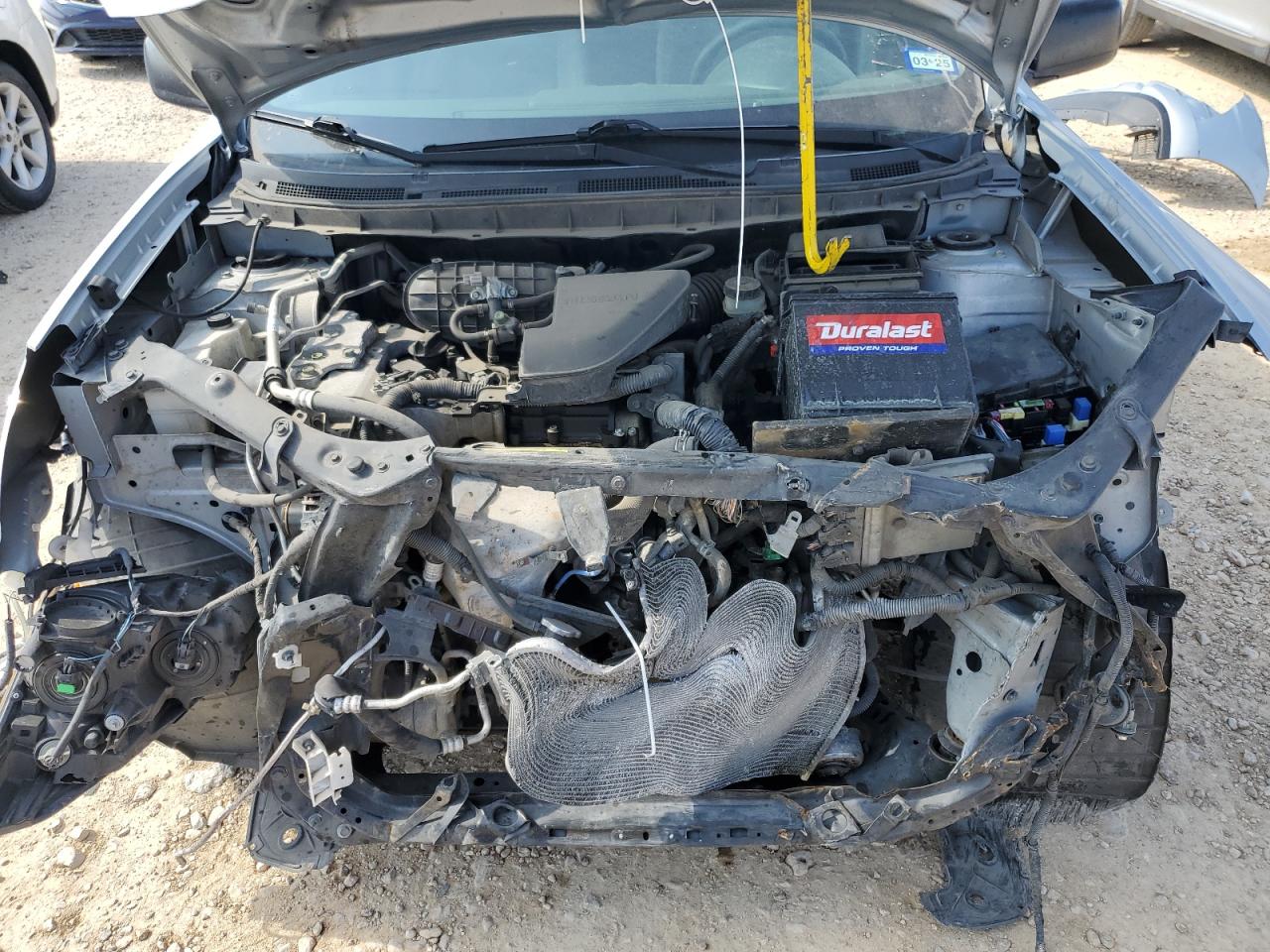 2015 Nissan Rogue - Image 12