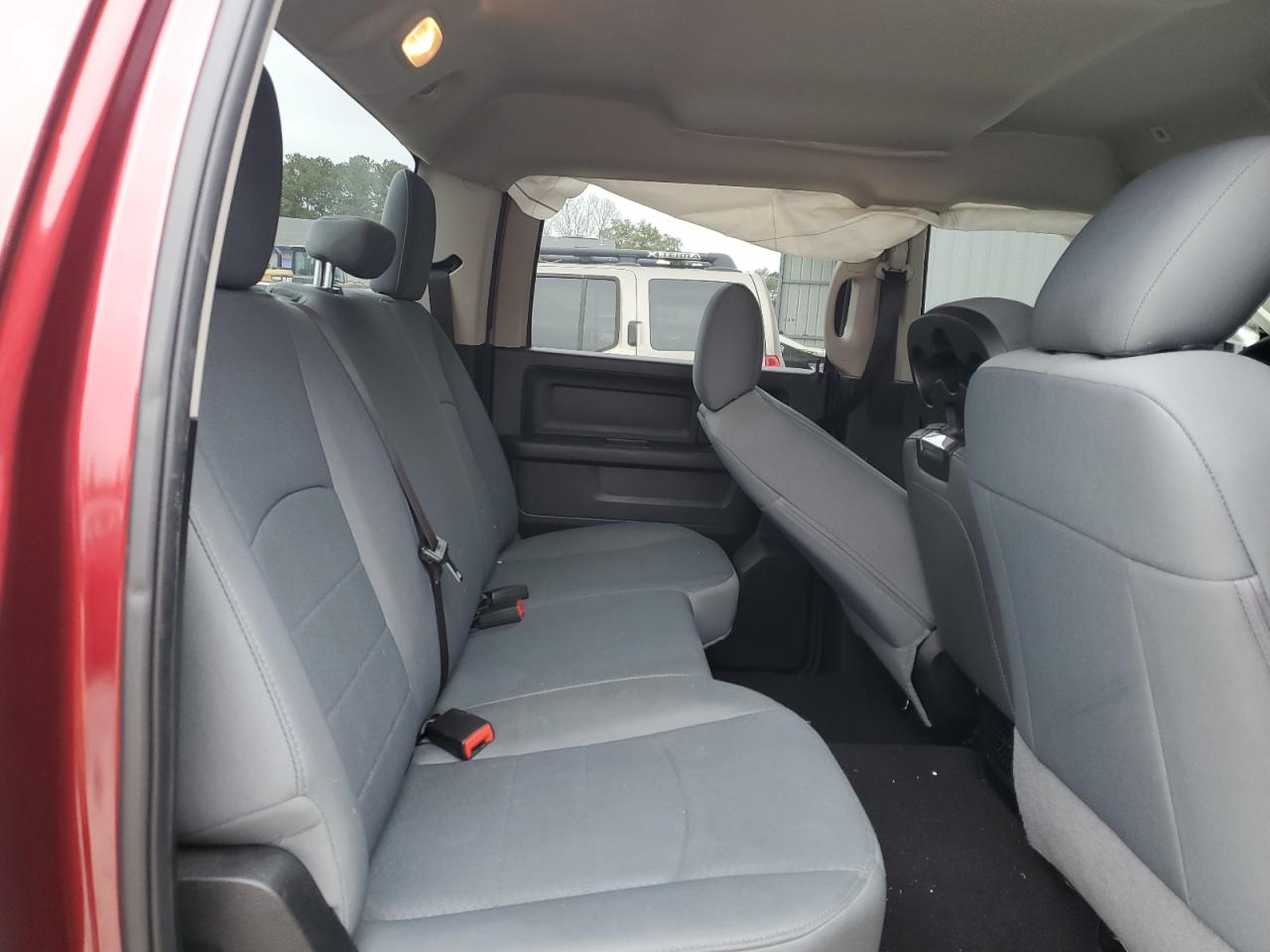 2018 RAM 1500 - Image 10
