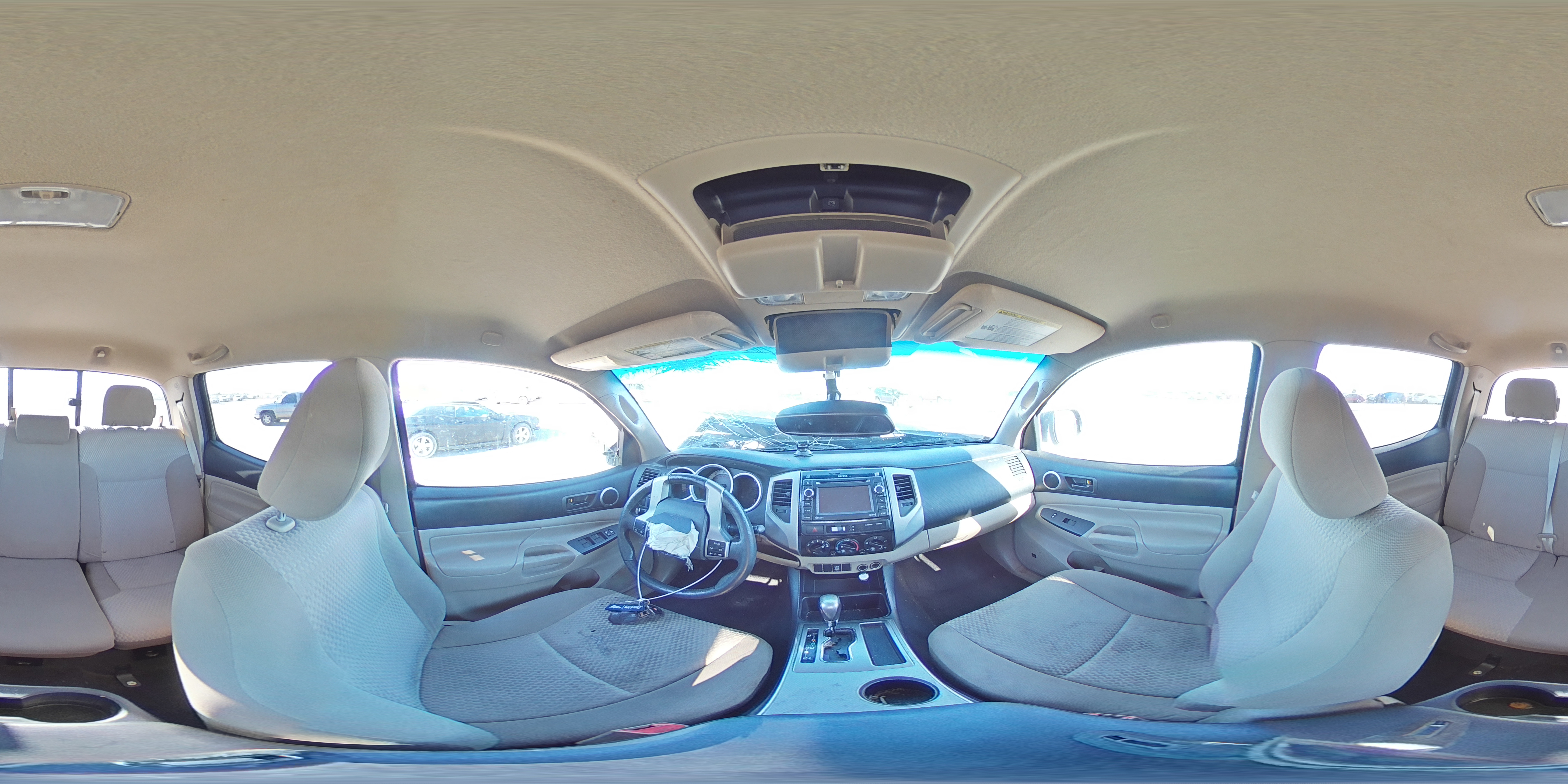 2012 Toyota Tacoma - Image 13