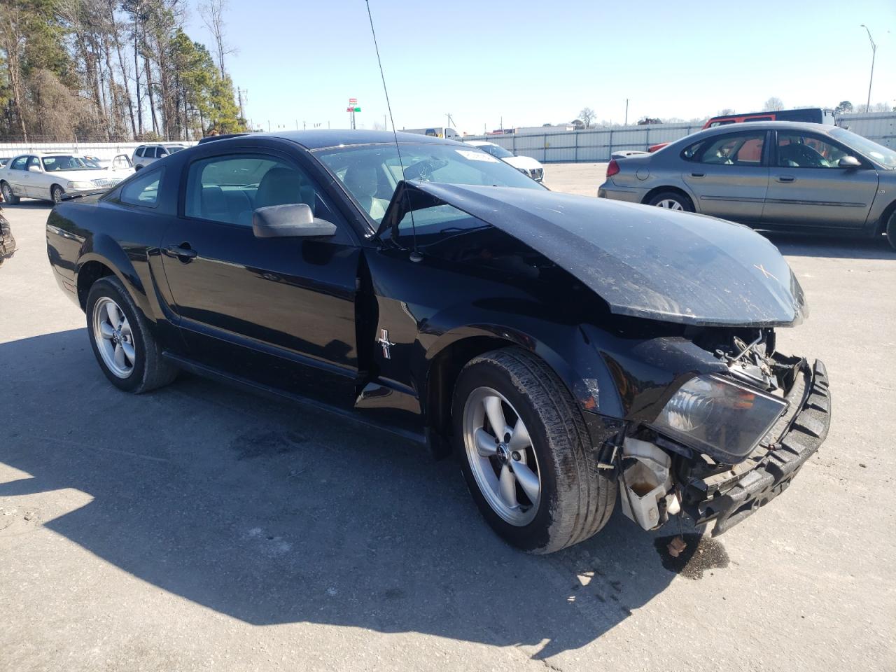 2007 Ford Mustang - Image 4
