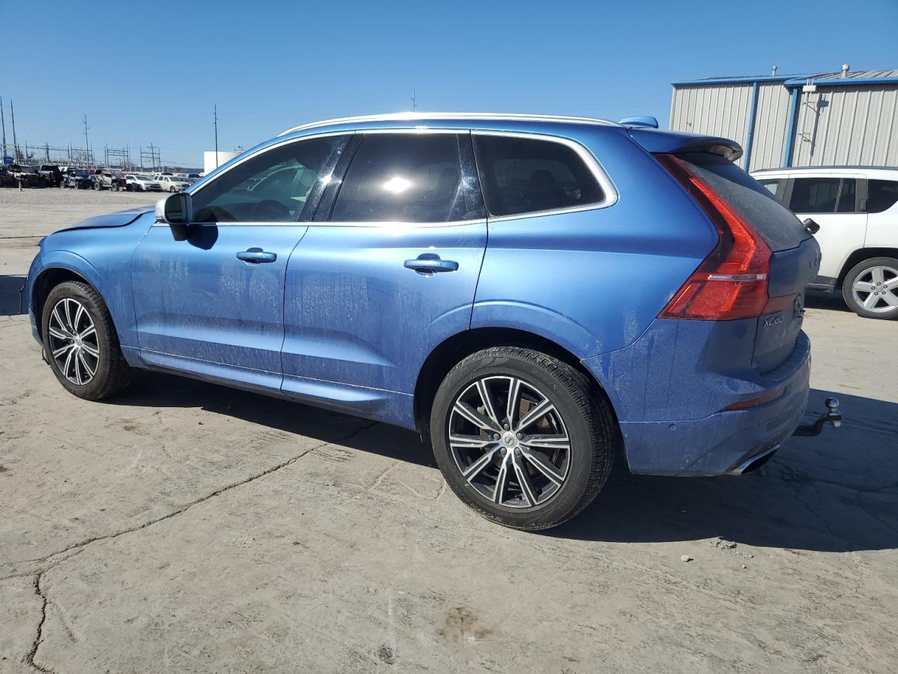 2019 Volvo XC60 - Image 2