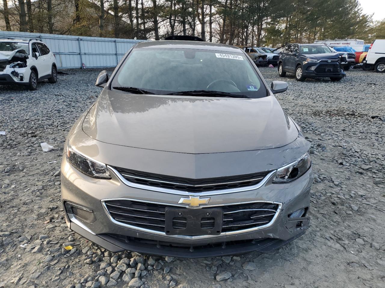 2017 Chevrolet Malibu - Image 5