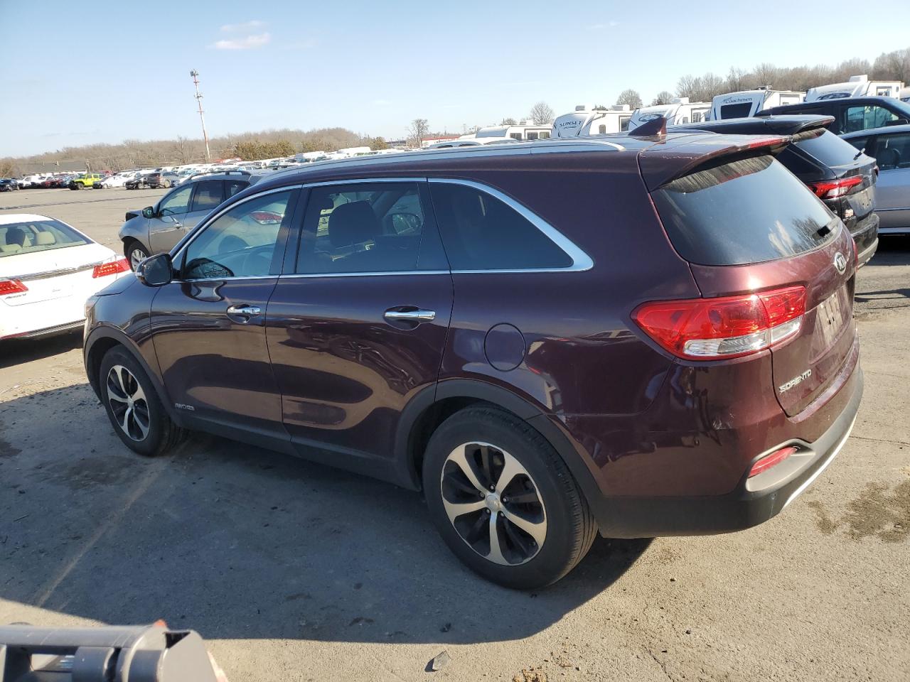 2017 Kia Sorento - Image 2