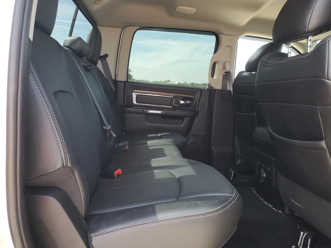 2018 RAM 2500 - Image 11