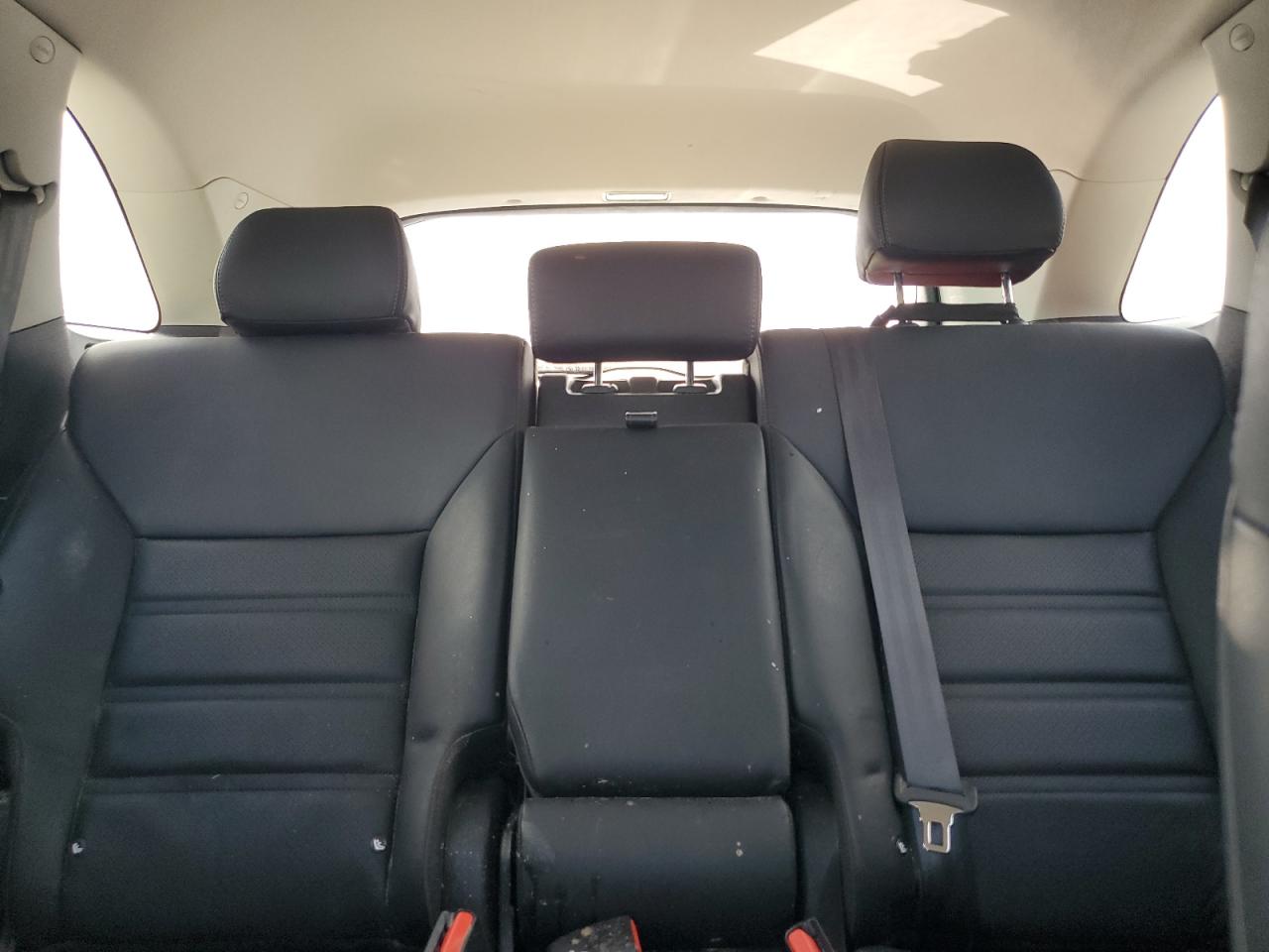 2017 Kia Sorento - Image 10