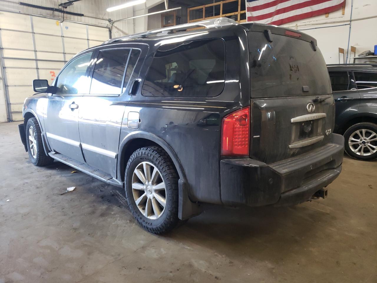 2010 Infiniti QX56 - Image 2