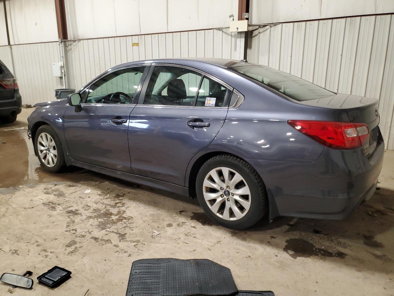 2015 Subaru Legacy - Image 2