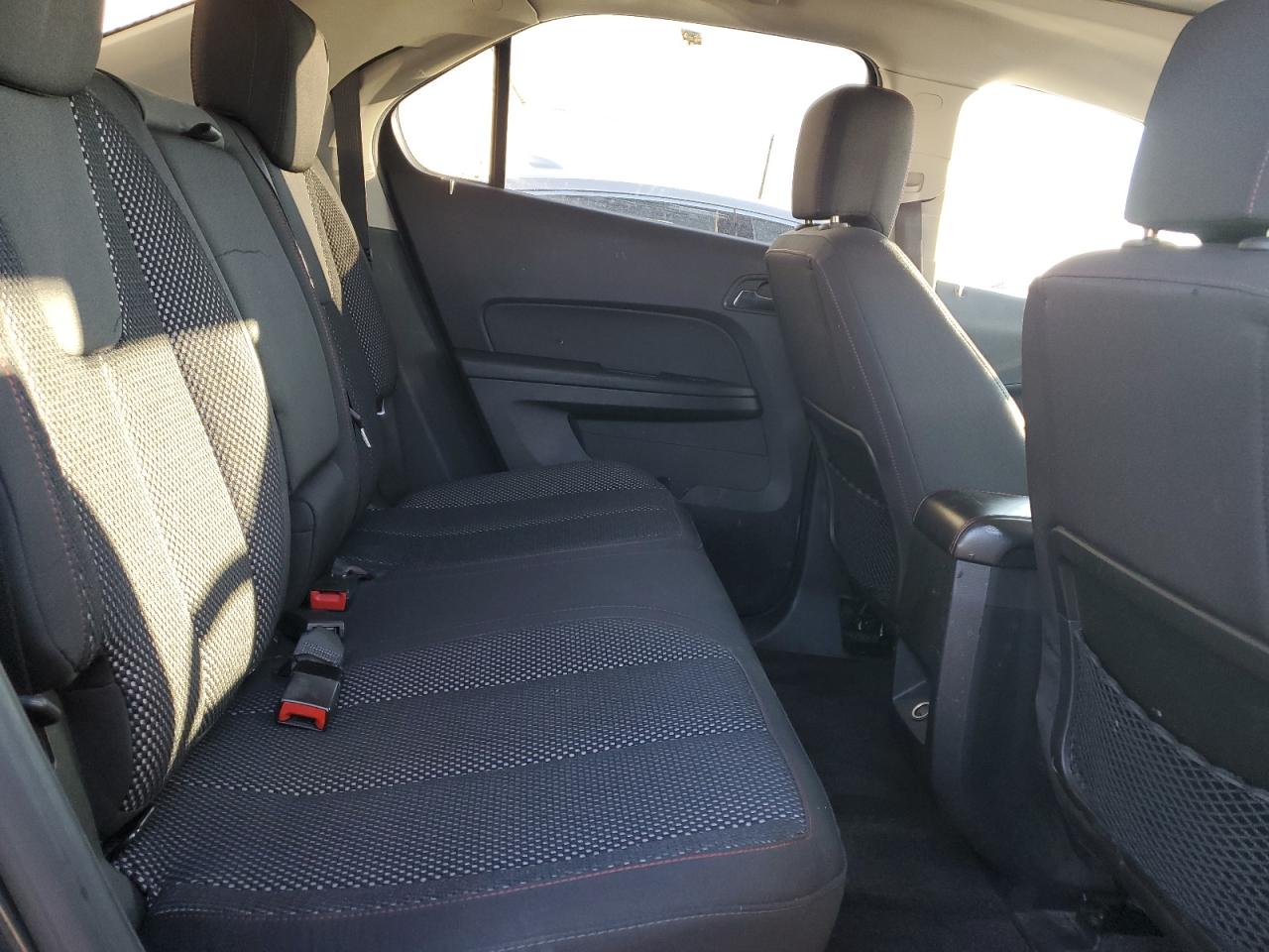 2010 Chevrolet Equinox - Image 10