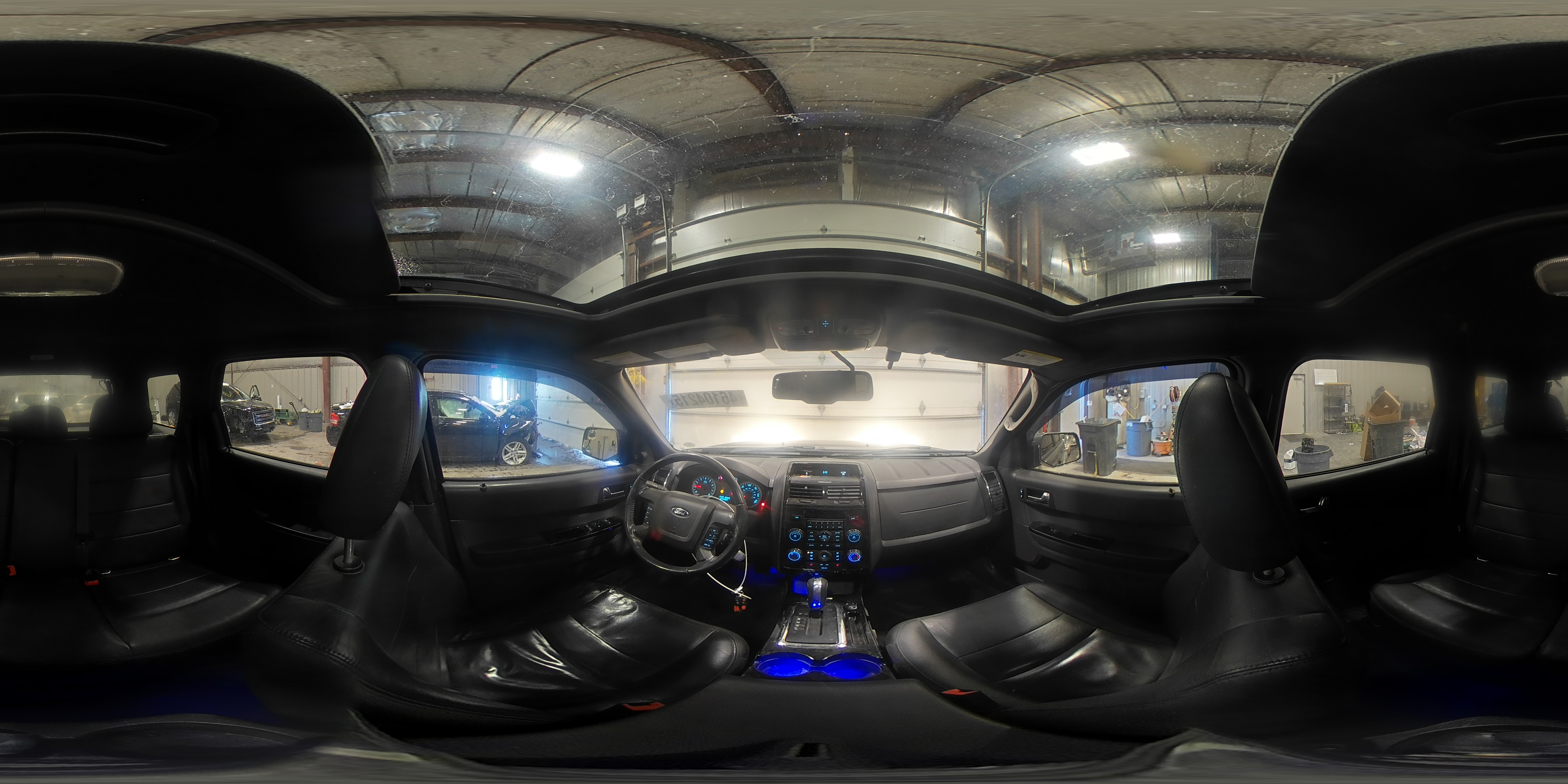 2011 Ford Escape - Image 13