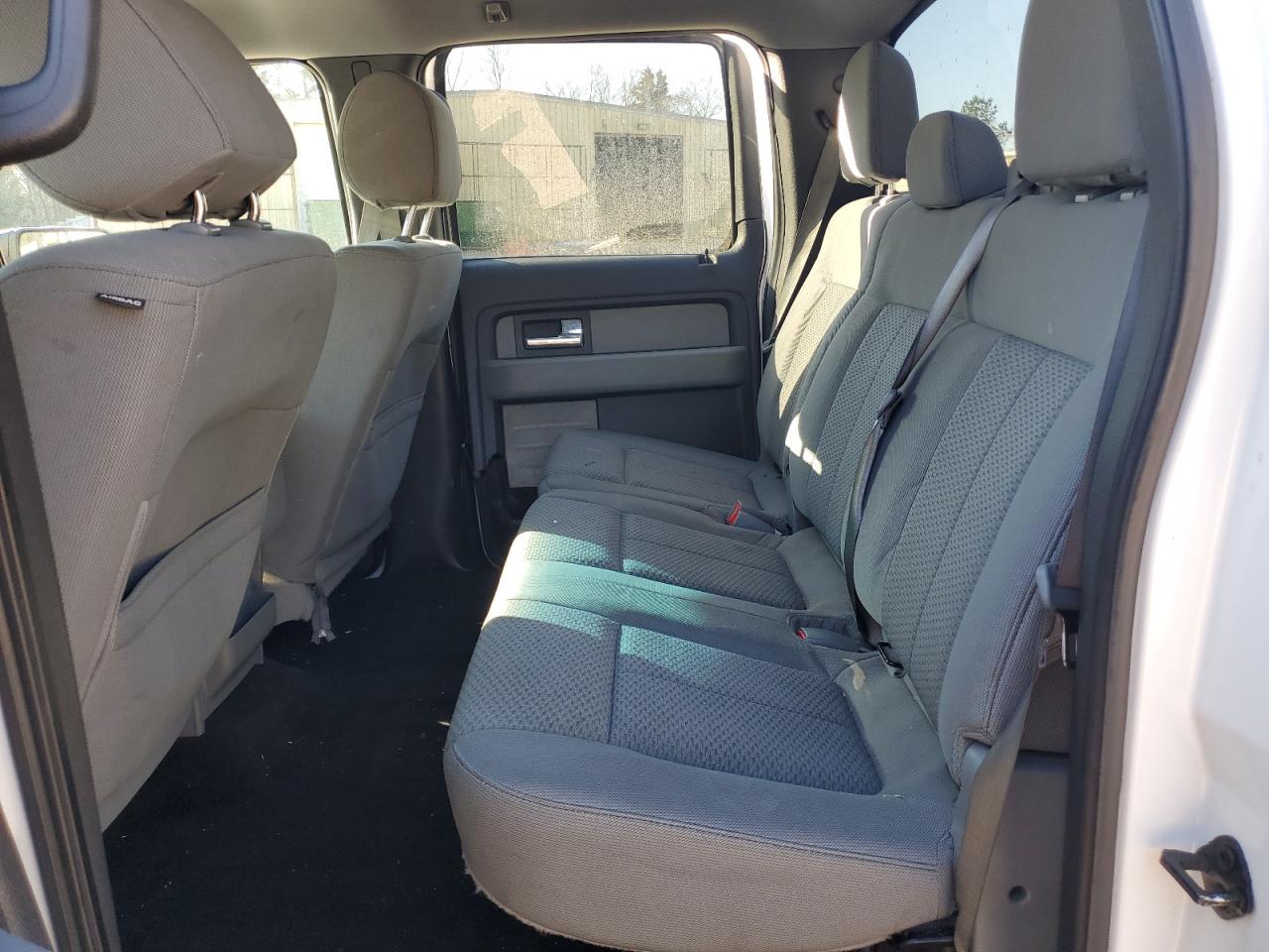 2014 Ford F-150 - Image 10