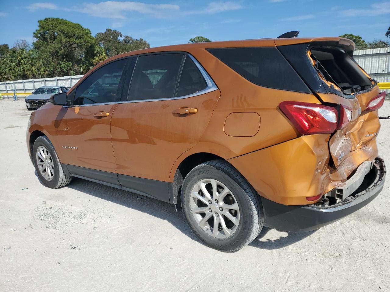2GNAXSEV0J6108375 CHEVROLET EQUINOX 2018