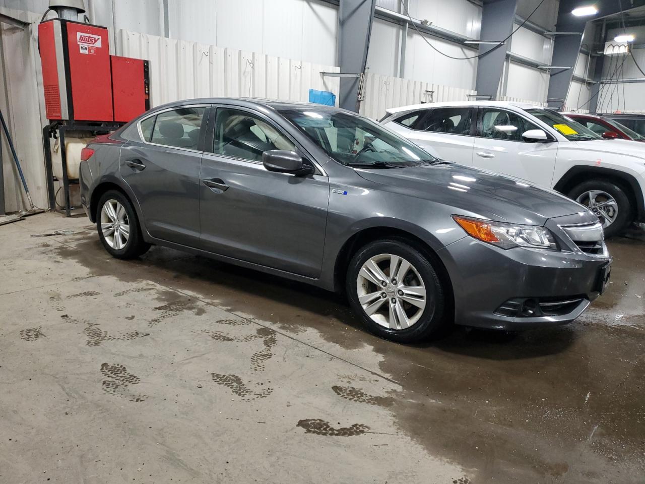 2013 Acura ILX - Image 4