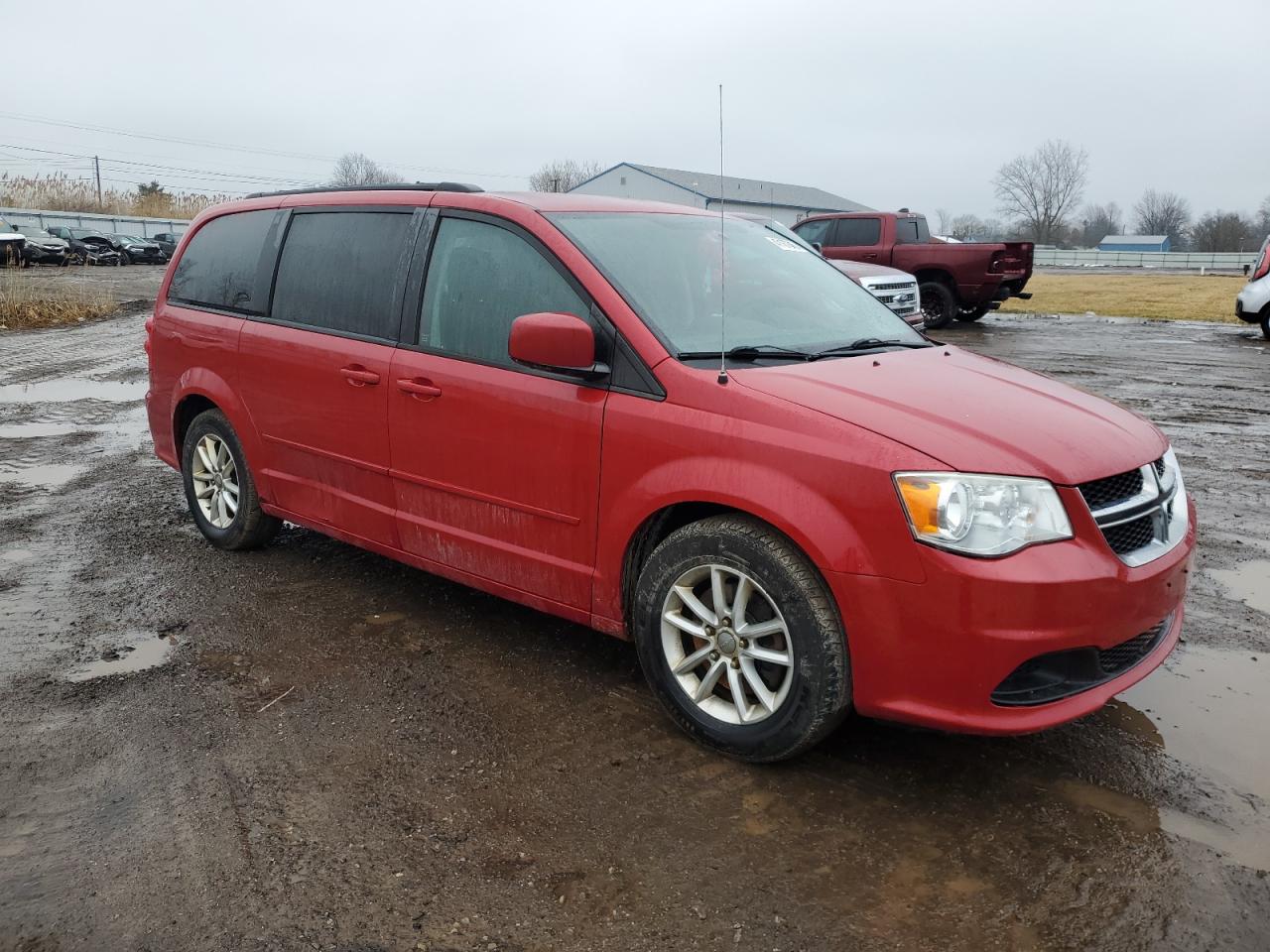 2013 Dodge Caravan - Image 4