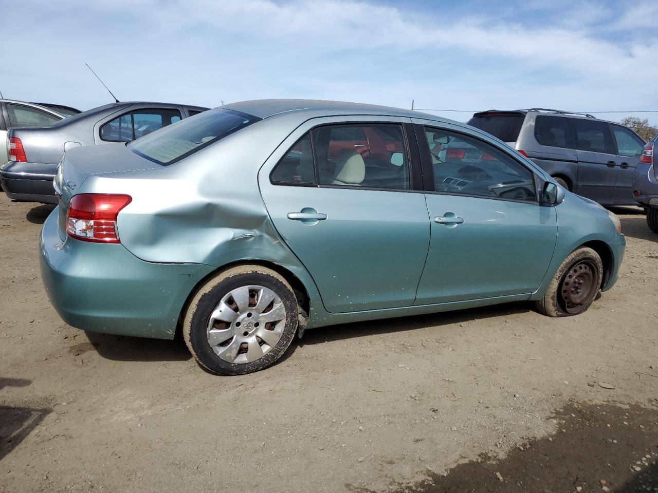 2007 Toyota Yaris - Image 3