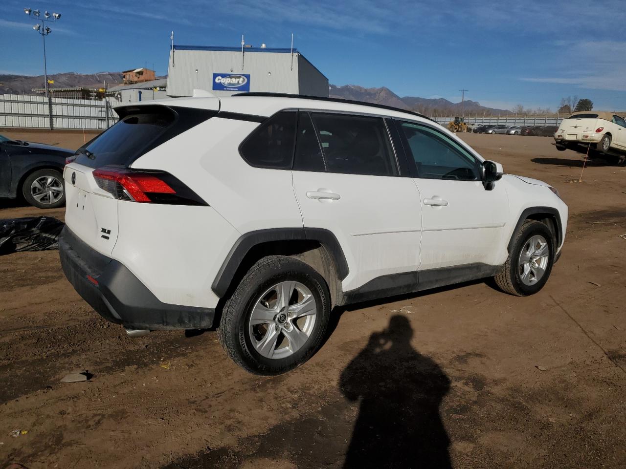 2021 Toyota RAV 4 - Image 3