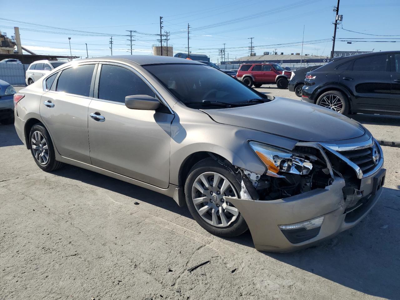 2015 Nissan Altima - Image 4