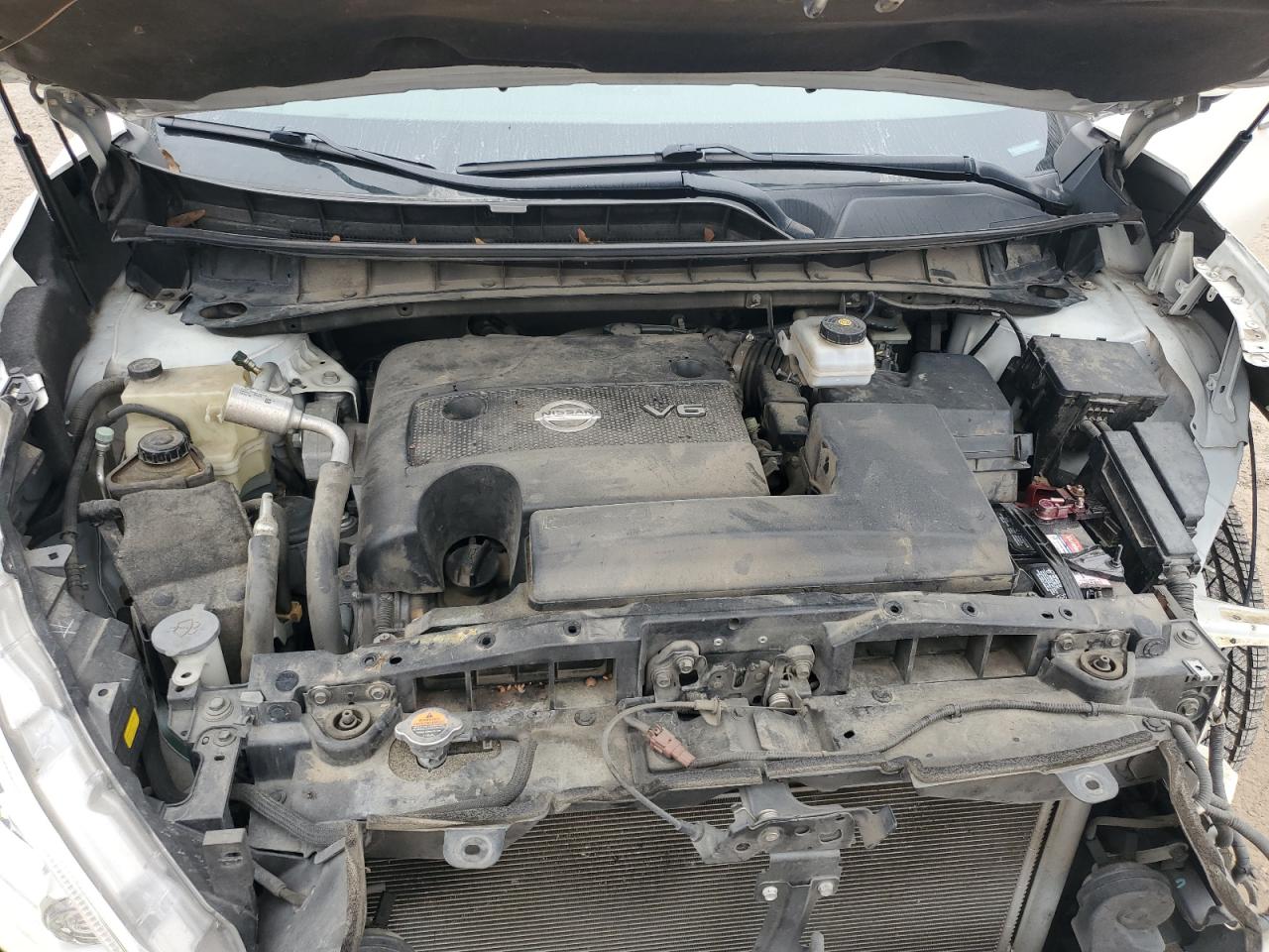 2015 Nissan Murano - Image 12