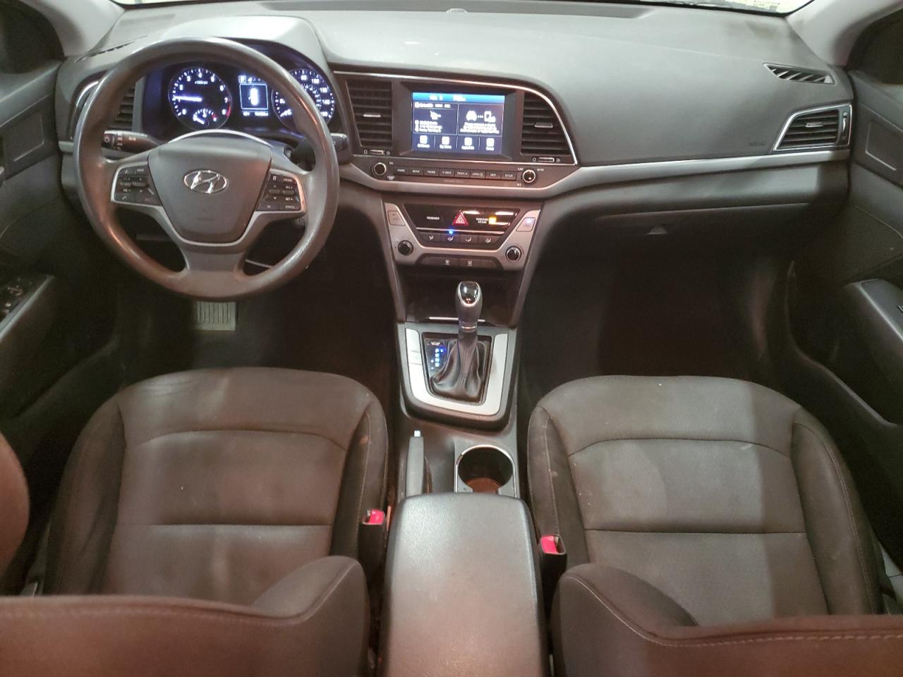 2018 Hyundai Elantra - Image 8