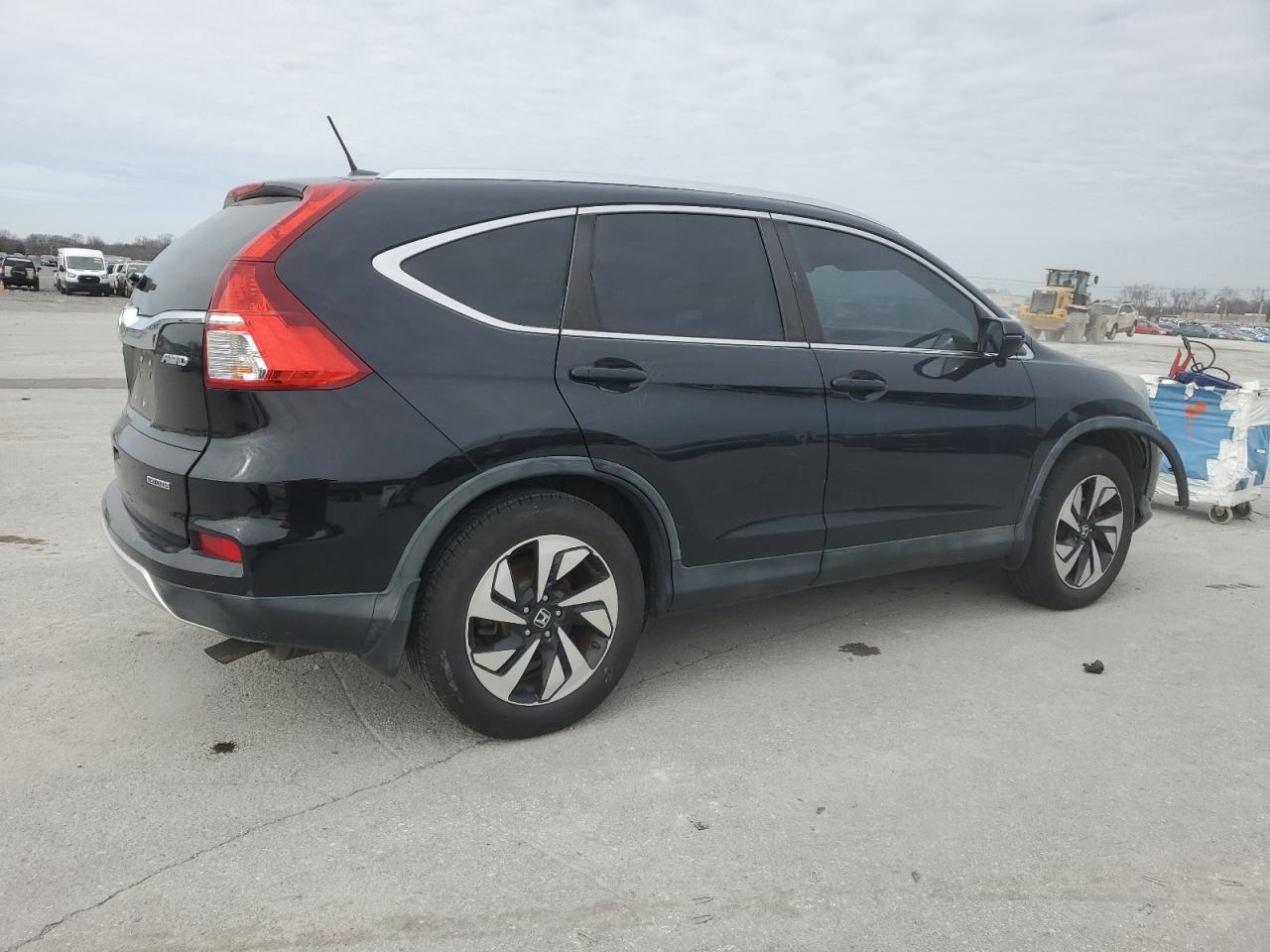 2015 Honda CR-V - Image 3