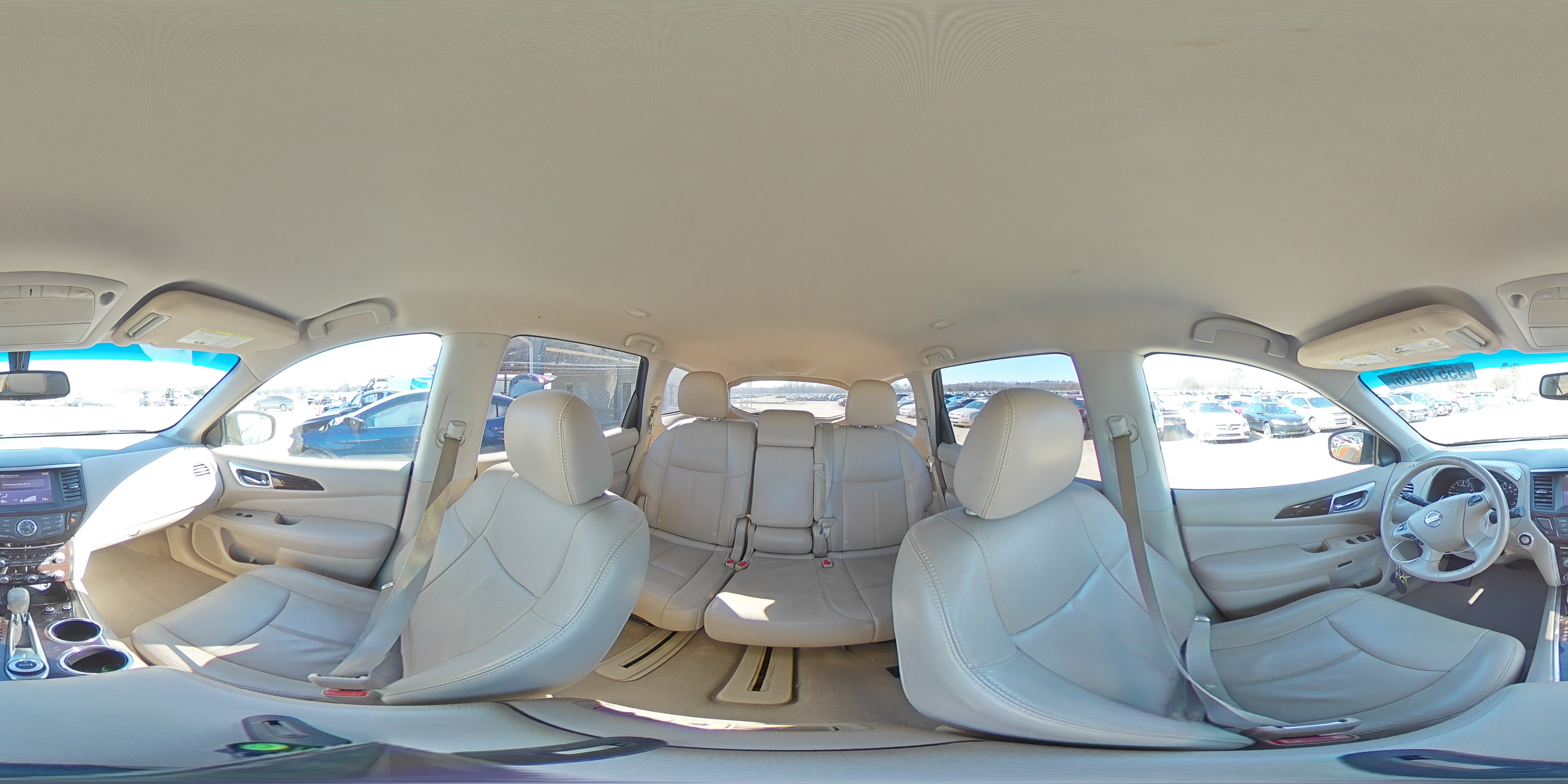 2014 Nissan Pathfinder - Image 13