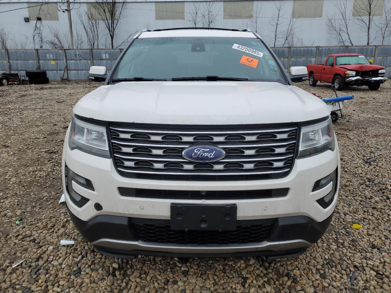 2016 Ford Explorer - Image 5