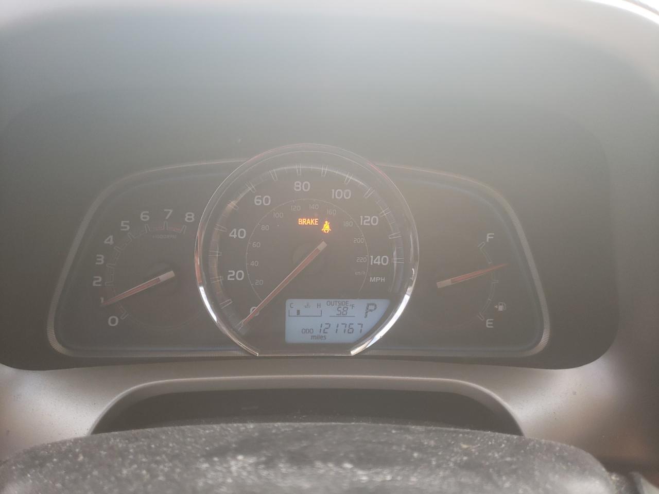 2015 Toyota RAV 4 - Image 9