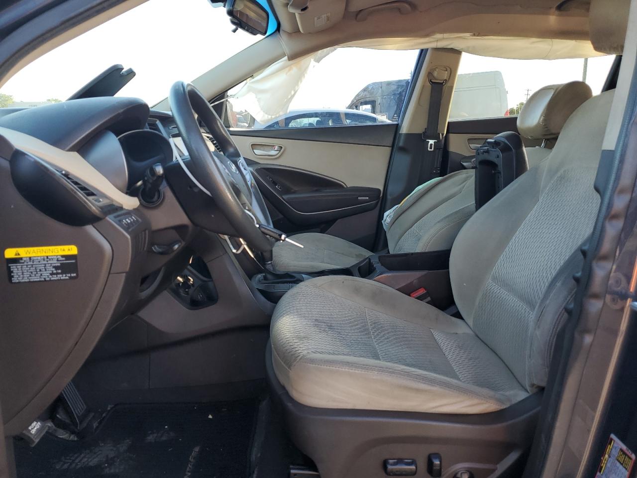 2017 Hyundai Santa Fe - Image 7