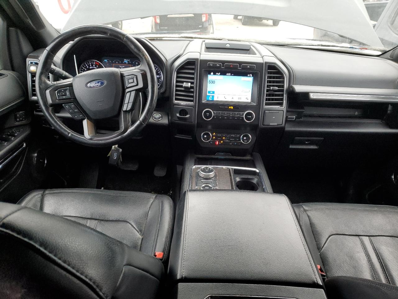 2019 Ford Expedition - Image 8