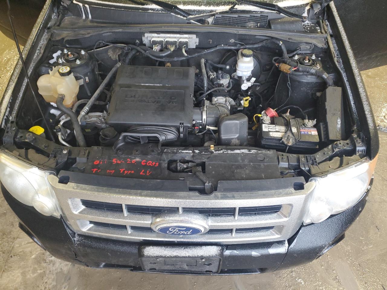 2010 Ford Escape - Image 12