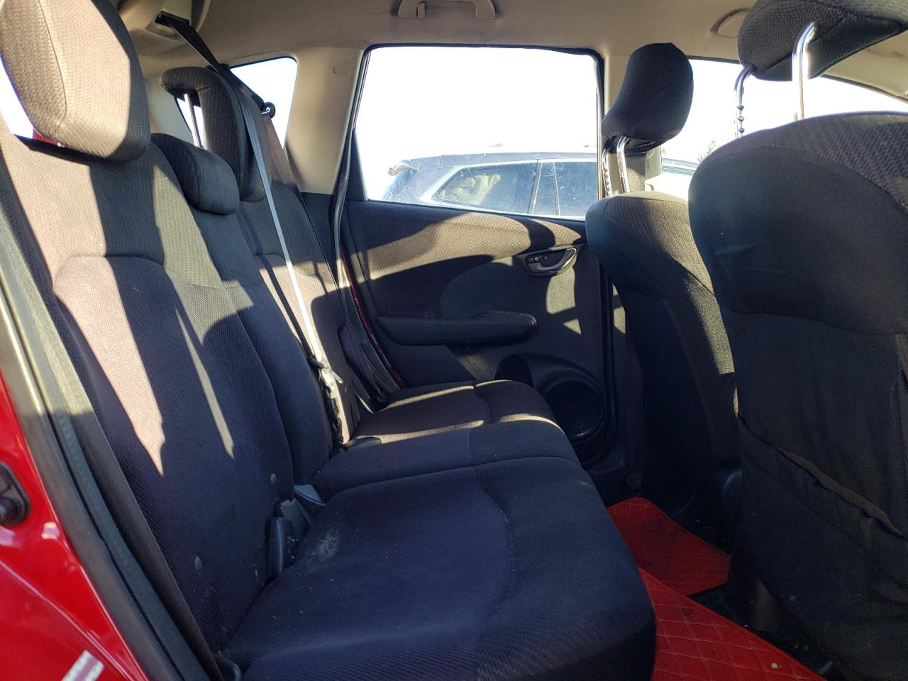 2013 Honda Fit - Image 10