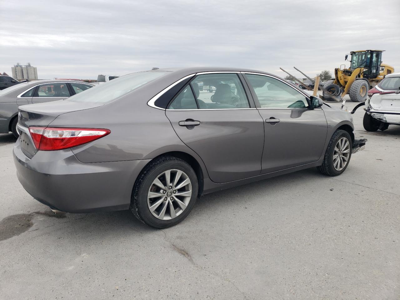 2017 Toyota Camry - Image 3