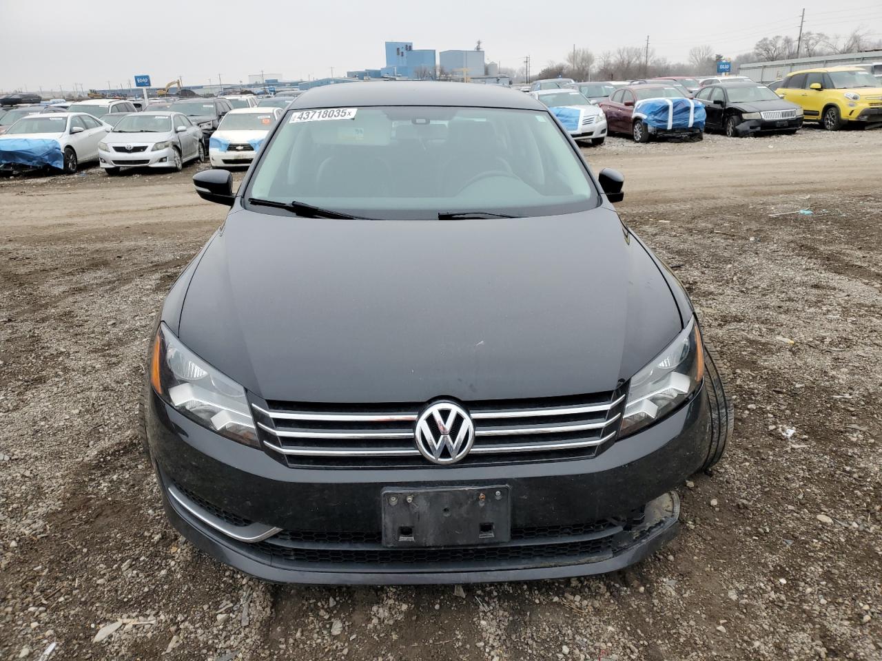 2015 Volkswagen Passat - Image 5