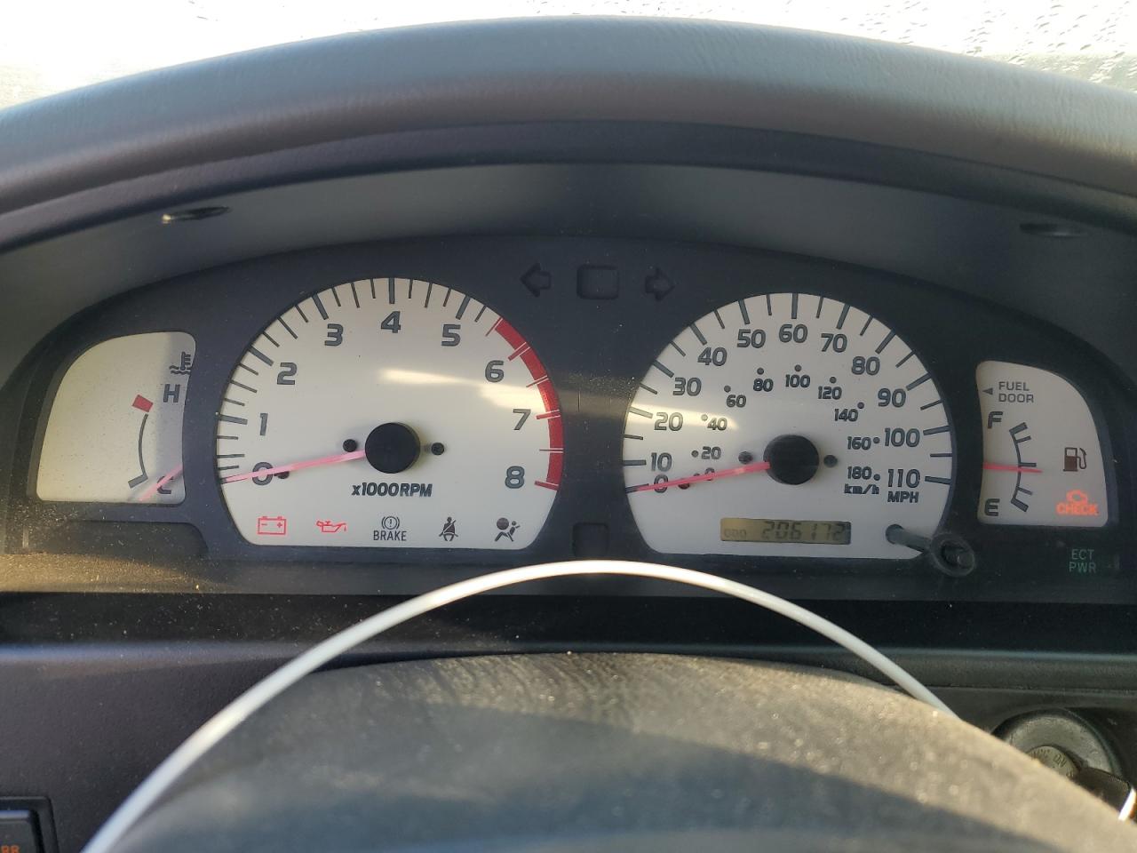 2004 Toyota Tacoma - Image 9