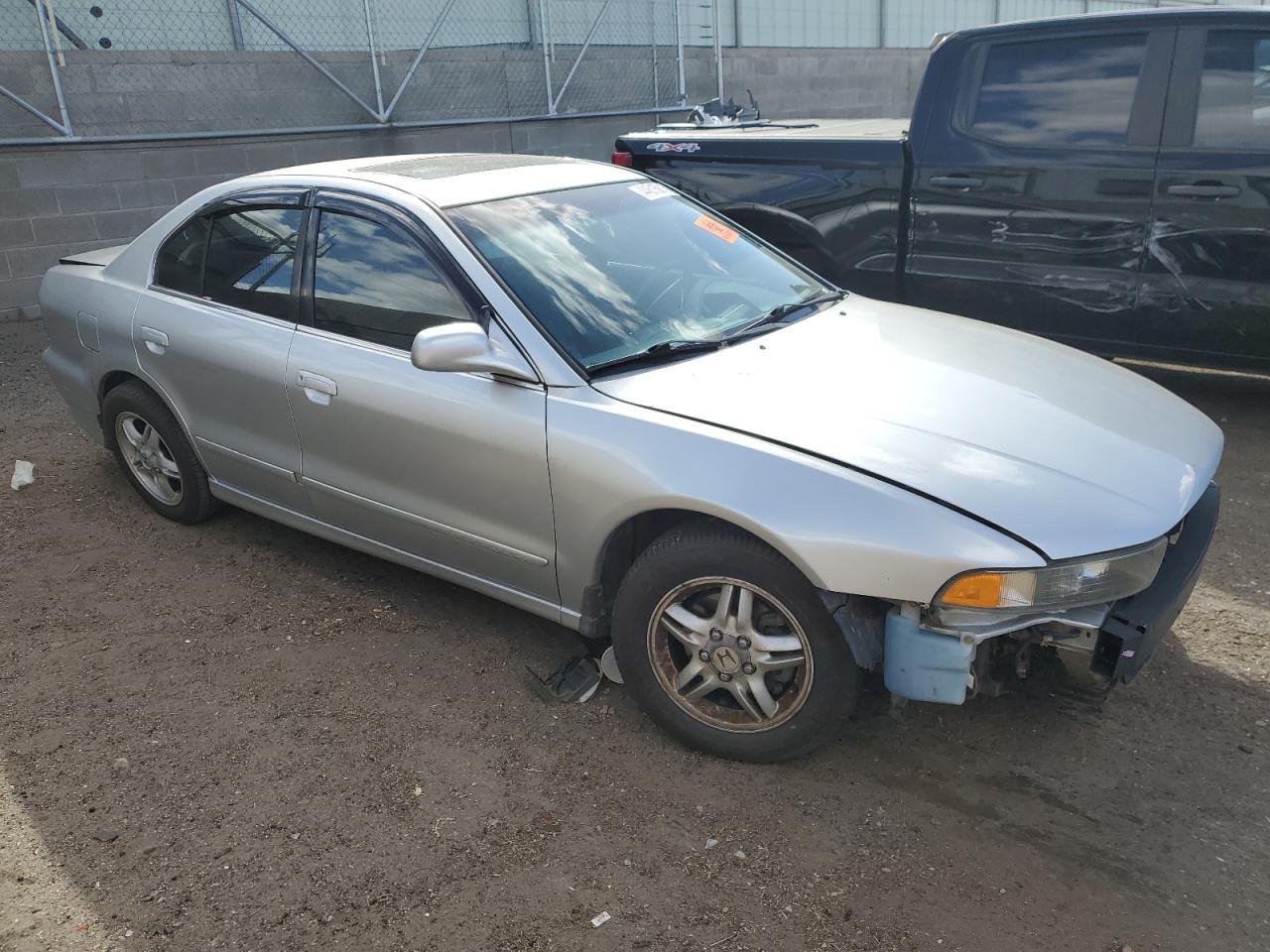 2000 Mitsubishi Galant - Image 4