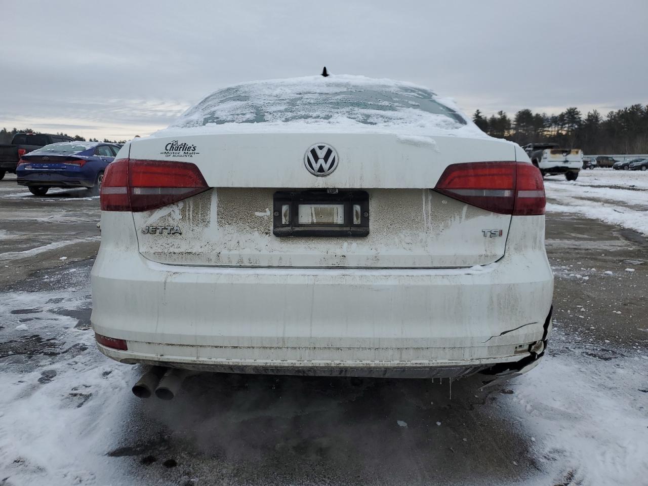 2016 Volkswagen Jetta - Image 6